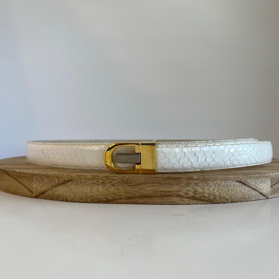 Vintage snack skin and gold belt S/M Vintage Genuine Snake Skin Navy Waist Belt Gold Tone  main image 3