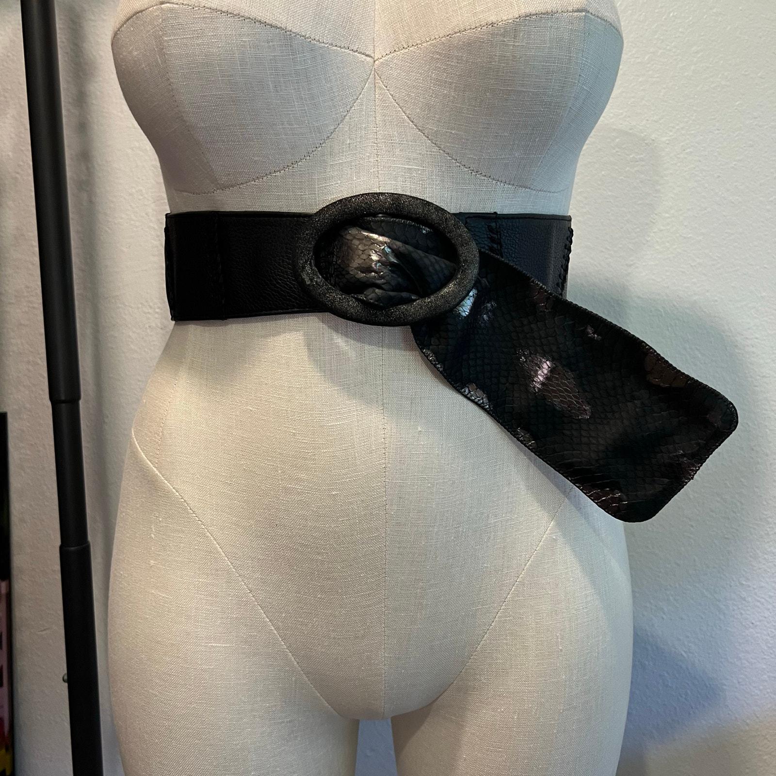 Chi Designed by Carlos Falchi Black Genuine Leather Snake Skin Belt Free Size Carlos Falchi Belt - Etsy main image 2