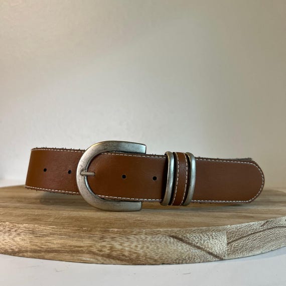 Vintage Belt Sz XS VINTAGE RED GENUINE LEATHER 1 1/8 main image 4