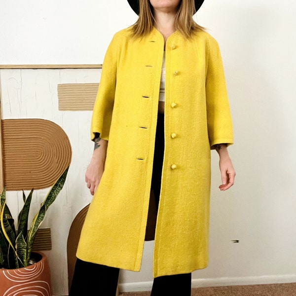 Manteau veste oversize boutonné surdimensionné jaune en laine tissée à manches longues et demi-manches vintage