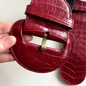 Vintage Red Vegan Leather Croc Scale Thick Wide Elastic Belt Small image 4