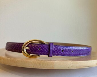 Vintage 90s Red Snake Skin Genuine Leather Thin Skinny Belt  display picture 3