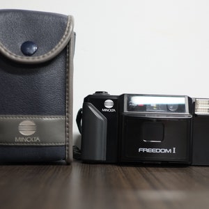 Minolta Freedom I 35mm Point and Shoot 35mm Film Camera