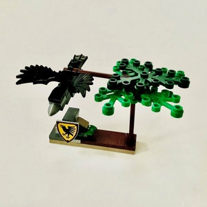 DIY Crow and Medieval Shield LEGO
