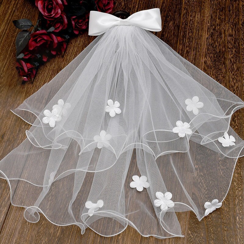 Bride Veil Bachelorette Party Veil Bridal Shower Veil Bride to Be Veil  (EB3296BTB)