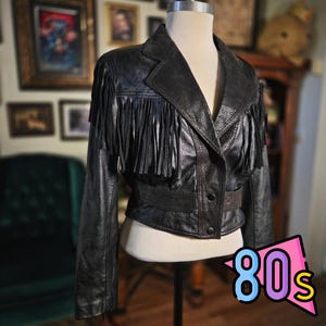 Vintage 80s Maggie Lawrence Black Leather Fringe Western Cropped Moto Jacket