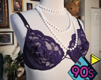 Vintage 90s Vanity Fair My Favorite Fantasy Purple Lace Underwire Bra Lingerie