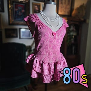 knee length dresses for ladies Widow Shimmery Chiffon Babydoll Dress With Lace Detailing Goth Prom