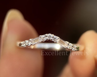 Delicate Diamond Wedding Band White Gold Round Moissanite Curved Matching Band Antique Stacking Band Baguette Engagement Ring Bridal Ring