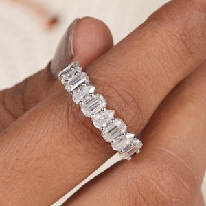Vintage Moissanite Emerald And Pear Wedding Band Women Yellow Gold Cluster Half Eternity Stacking Art Deco Unique Promise Anniversary Band