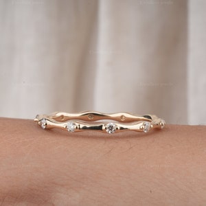 14K Solid Gold Full Eternity Band, Round Moissanite Engagement Ring, Stacking Band, Minimalist Ring, Full Eternity Bubble Ring, Gift For Her