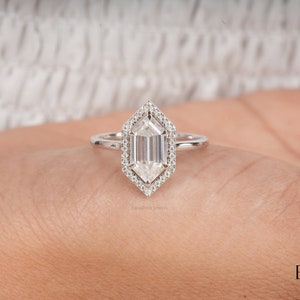 Dutch Marquise Cut Moissanite Ring Step Cut 2CT Hexagon Moissanite Engagement Ring Dutch Marquise Solitaire Ring With Halo Anniversary Rings