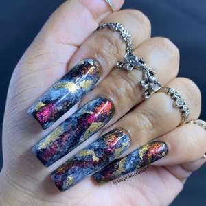 GALAXY NAILS - Clear set with gold and Adriana iridescent flakes
