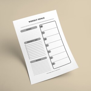 Könnte beinhalten: Ein druckbarer Wochenplaner mit Abschnitten für Ziele, eine Prioritätenliste, Notizen und einen Tagesplan von Montag bis Sonntag.