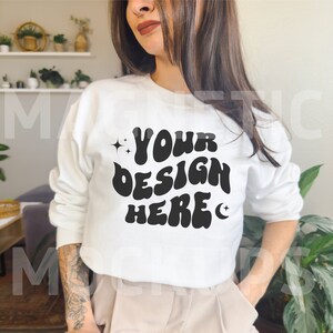 Gildan 18000 White Crewneck Sweatshirt Mockup, Oversized White Sweatshirt Mockup, Trendy Mock, Model Mockup, Aesthetic Mockup, Lifestyle