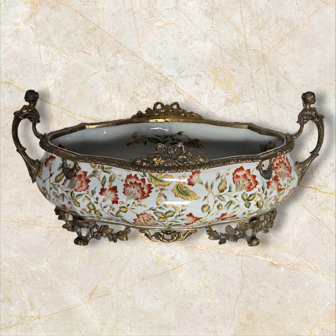 WL 1895 ウォン・リー磁器 ブロンズ 豪華な大きなボウル WWTT372 WL 1895 ウォン・リー磁器 ブロンズ 豪華な大きなボウル WWTT372