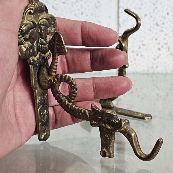Vintage Ornamental Brass Wall Hook | Fish Dragon Faces, pair Antique Asian Brass Dragon Koi Wall Plant Clothes Hook,set of 2