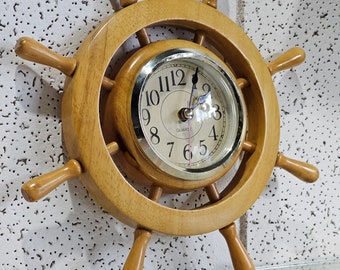 wooden ships wheel wall clock, great home decor item, working, 9.5 inches wide,Nautical Captain Ship Wheel Clock.