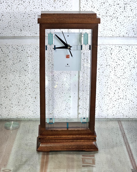 Vintage Bulova Frank Lloyd Wright Willits Table Mantel Pendulum