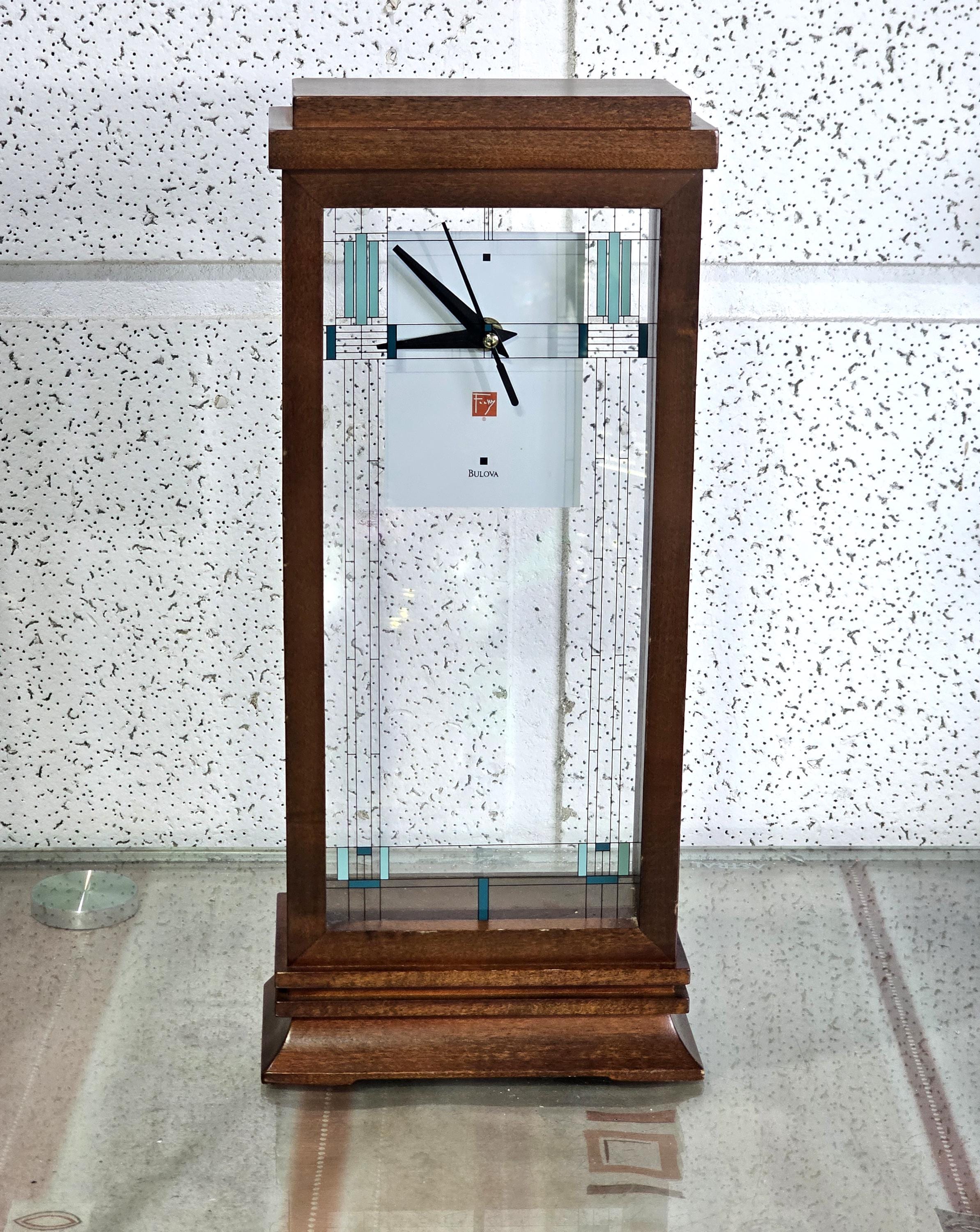 Vintage Bulova Frank Lloyd Wright Willits Table Mantel Pendulum