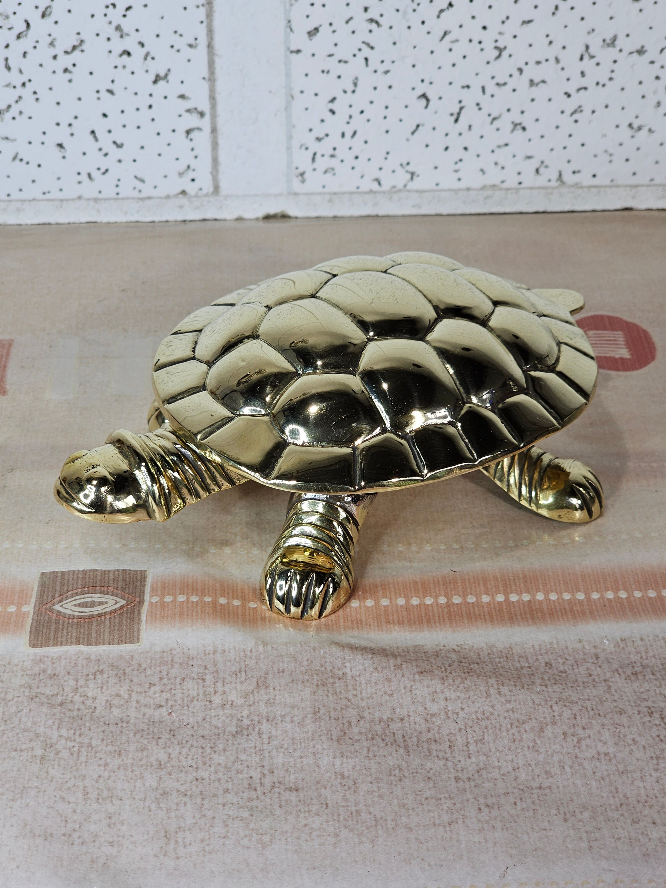 Vintage Brass Turtle Trinket Box/collectible Metal Tortoise Pin Dish.