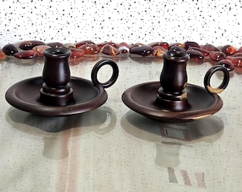 Vintage-Kerzenhalter aus Holz, ein Paar antiker Kerzenständer aus Wacholderholz