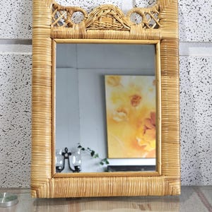 Mid-century rattan and bamboo mirror, 1960s design, vintage wall mirror, decorative mirror, boho home decor.