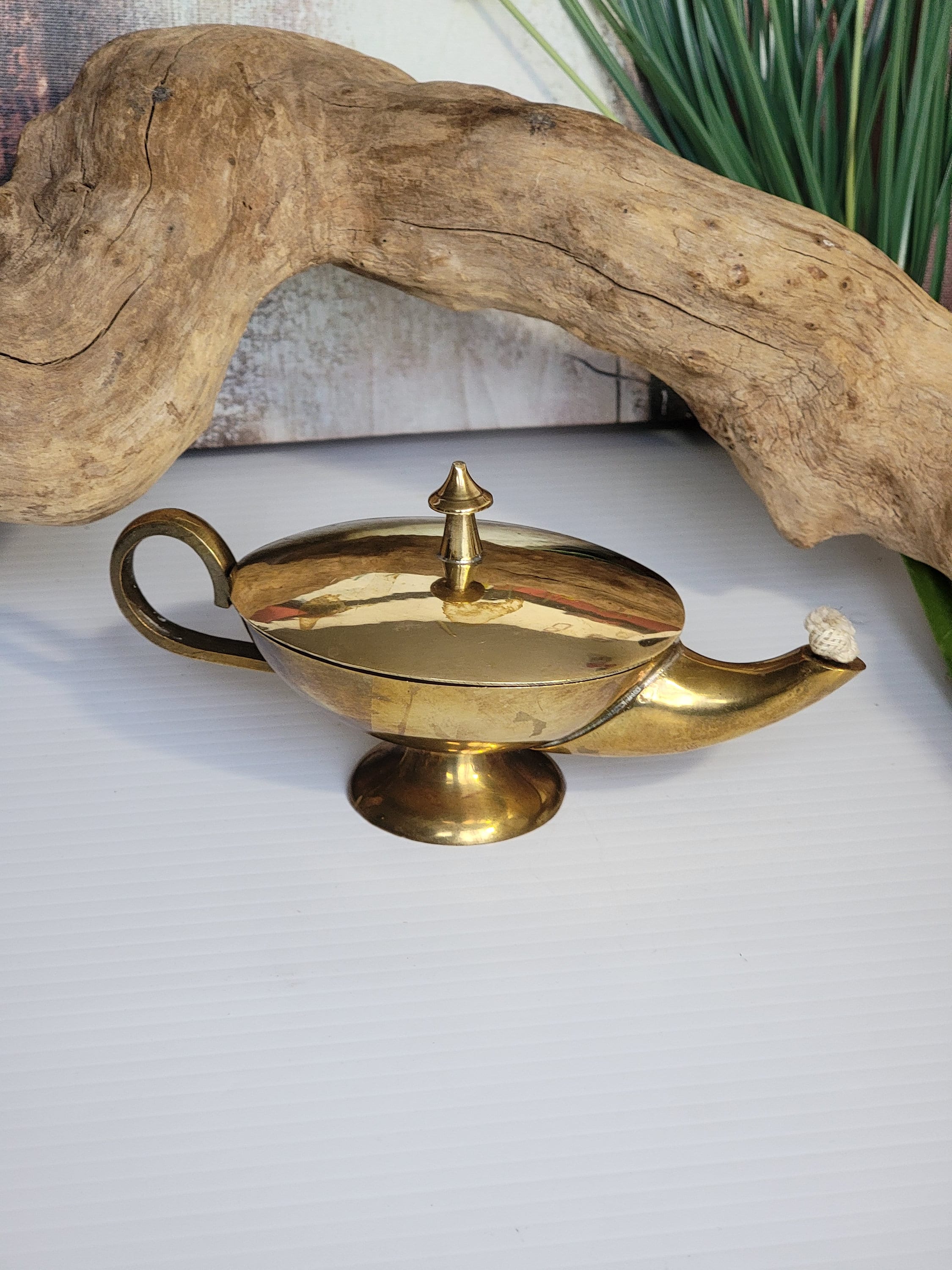 Vintage 1960s Solid Brass Genie Lamp Aladdin Oil Lamp -  Canada