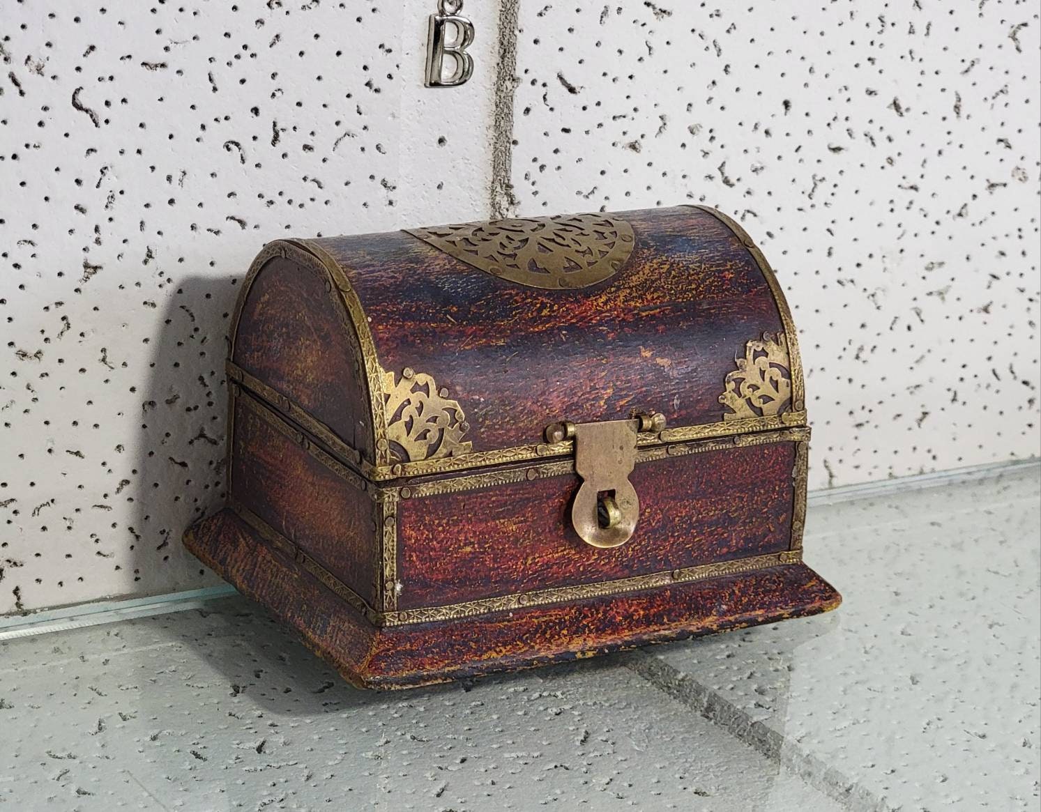 Custom Wooden Storage Box - Relic Wood