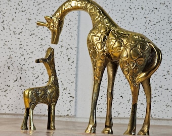 Solid Brass GIRAFFE, MOM&CHILD, Love,African Animal,Giraffe, Large,Giraffe Sculpture, Giraffe Decor, Giraffe Gift, Vintage Ornament .