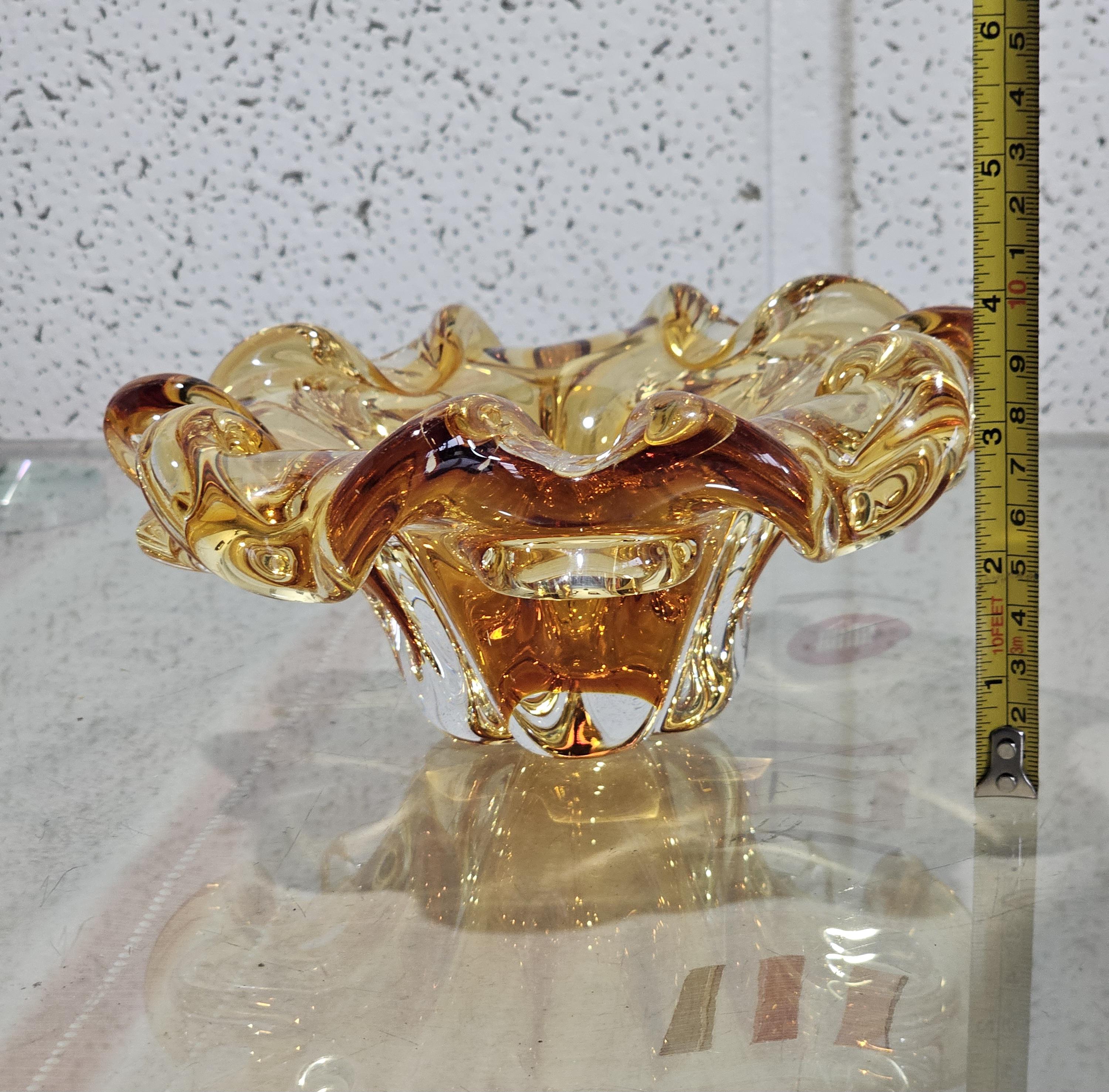 灰皿アンバーオレンジ手吹き、ガラス灰皿ムラーノコテージ、ボウル