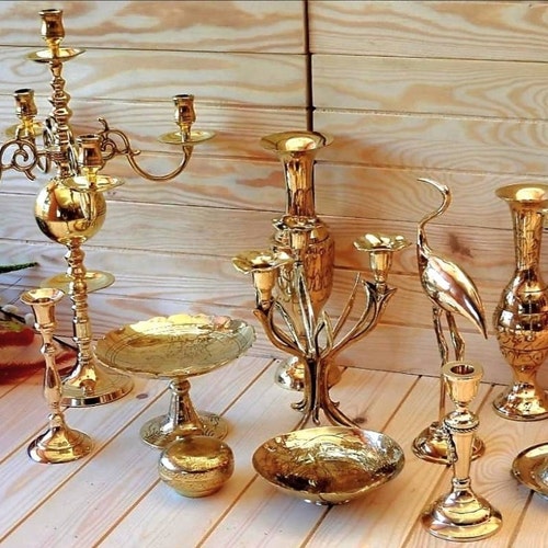 イタリアのアンティークのクラムトレイと真鍮無垢材のブラシ。ミッド