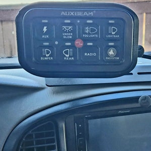 RAM Mount Auxbeam 8 Switch Panel Holder