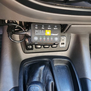 2001-2007 Toyota Sequoia/Tundra Pedal Commander 3D printed Mount Replaces Ashtray