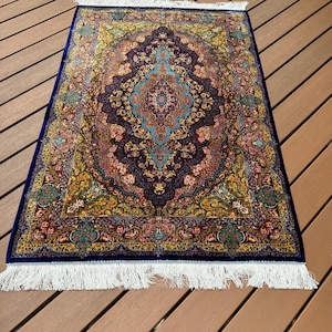 Tabriz Persian Silk Rug Wall Hanging: Pictorial Tapestry 5x3 ft