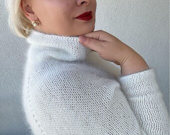 ARAGONA 売れ筋商品|||アラゴナ ニット&セーター アウター レディース Turtlenecks White Aragona Turtlenecks from $176.00 - on Stylight