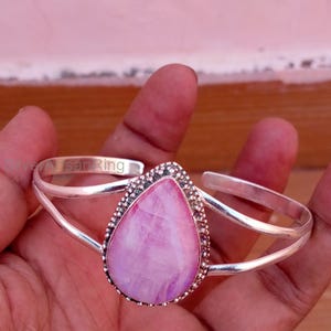 Rosa Mondstein Armreif, 925 Sterling Silber Armreif, schöner Armreif, handgemachter Frauen Armreif, verstellbarer Armreif, beliebtes Geschenk Armreif, CM645