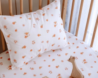 Peachy Flowers Sheet, Floral Sheet Set, Set of 2 Natural Baby Sheet Set, Pillowcase and Sheet, Poplin Fitted Baby Bedding Decor