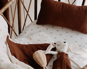 Baby-Bettwäsche-Set aus Bio-Musselin-Leinen - Bettbezug & Laken | Kissenbezug Geschenk | Gänseblümchen