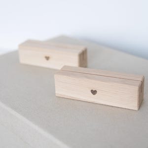 Kartenhalter aus Holz | Fotohalter | Postkartenständer