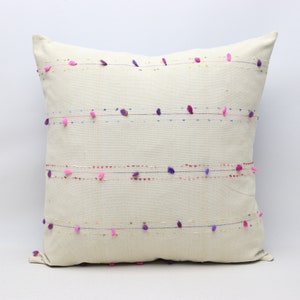 Turks kelimkussen, beige kussensloop, handgemaakt hennepkussen, vloerkussen, Scandinavisch design, bankkussen, kussensloop 24 x 24 inch