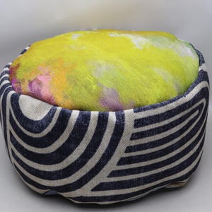 Decorative kilim pillow, Handwoven pillow, Anatolian kilim pillow, Bohemian pillow, Handmade kilim pillow, 20x20x10 inc cushion cover, KD335