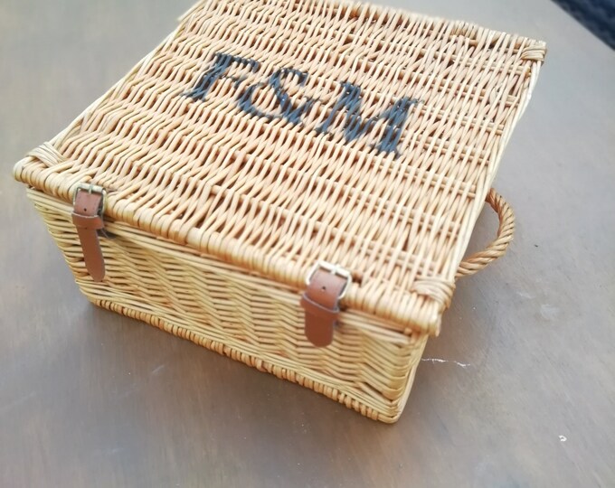 Vintage Fortnum's & Masons Hamper Square Shaped 15 X 15 X 8 Empty in