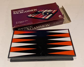 Stunning Vintage Italian 'dal Negro' Walnut 'cassette' Backgammon