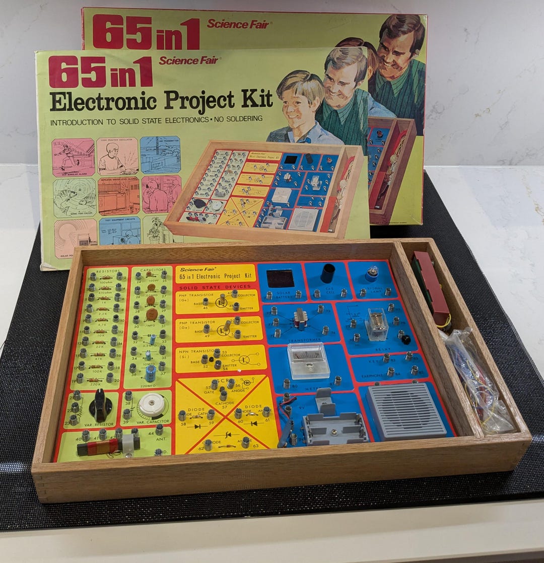 Vintage Science Fair 65 in 1 Electronic Project Kit Complete With ...