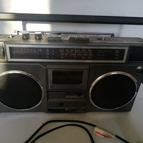 Vintage Hitachi TRK-7000E Stereo Radio Cassette Recorder boombox