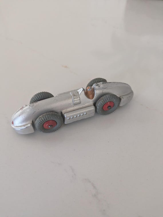 Vintage Dinky 23E 
