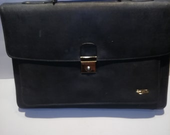 vintage Pierre Cardin Faux cuir noir porte-documents/organisateur ou lap top case 40 x 30CM