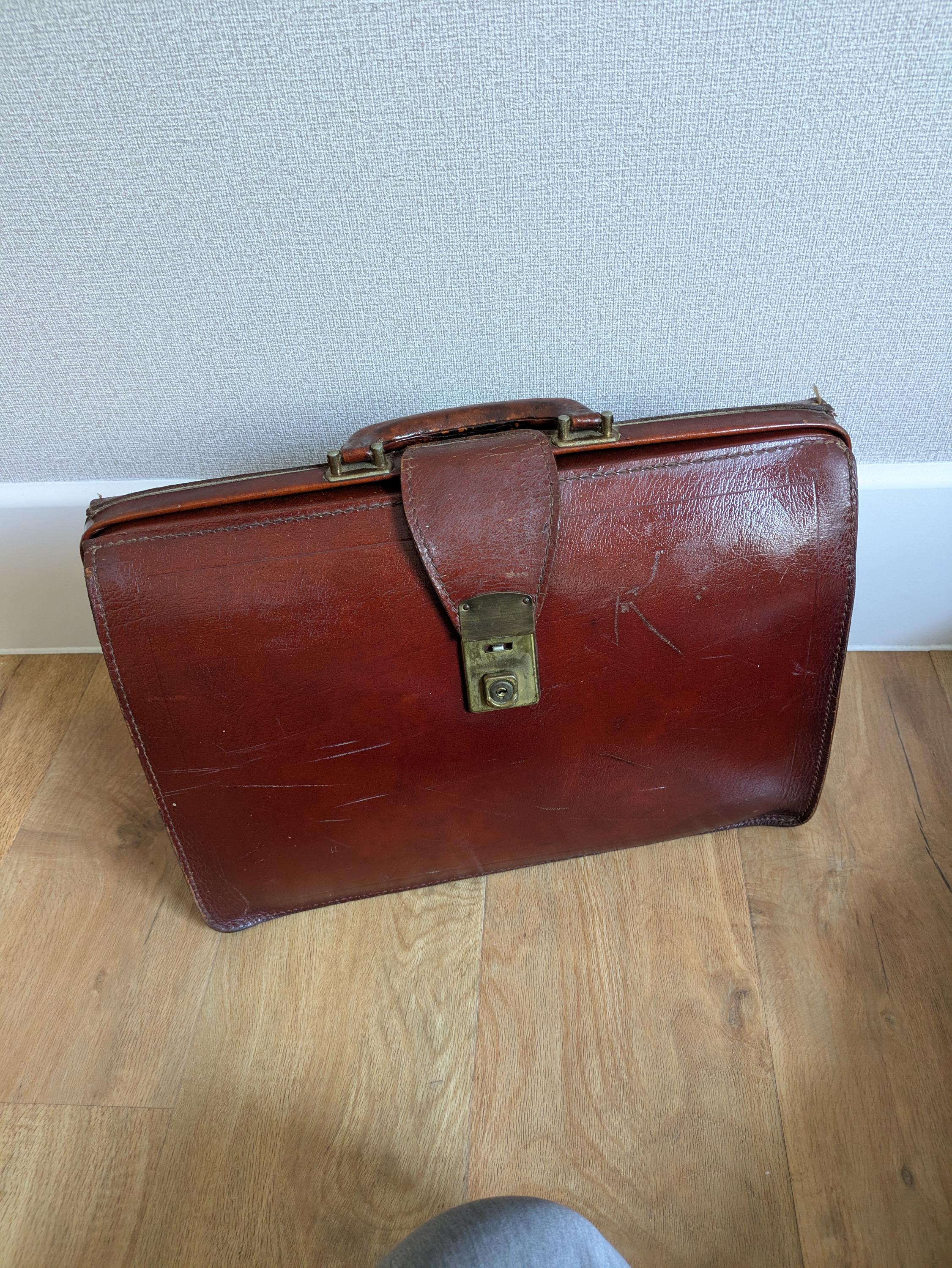 Vintage Brown Leather 