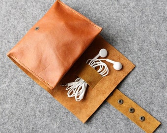 Travel Pouch Leather Organizer, Leather toiletry,Leather accessories, travel accessory, small bag, leather bag